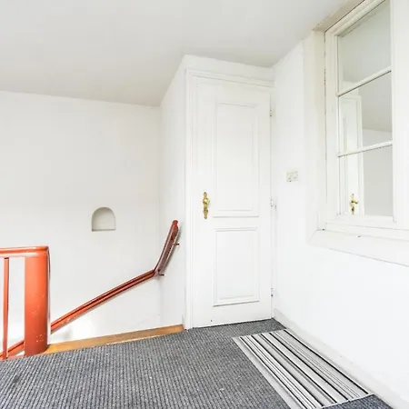 32 Grand Rue 2pc