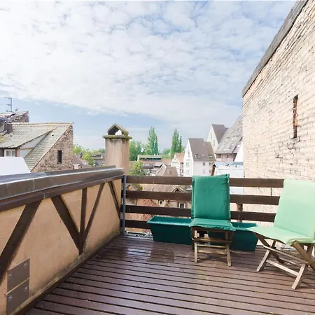 32 Grand Rue 2pc Apartment